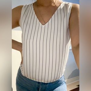 Babaton -white Murphy blouse with stripe, size small